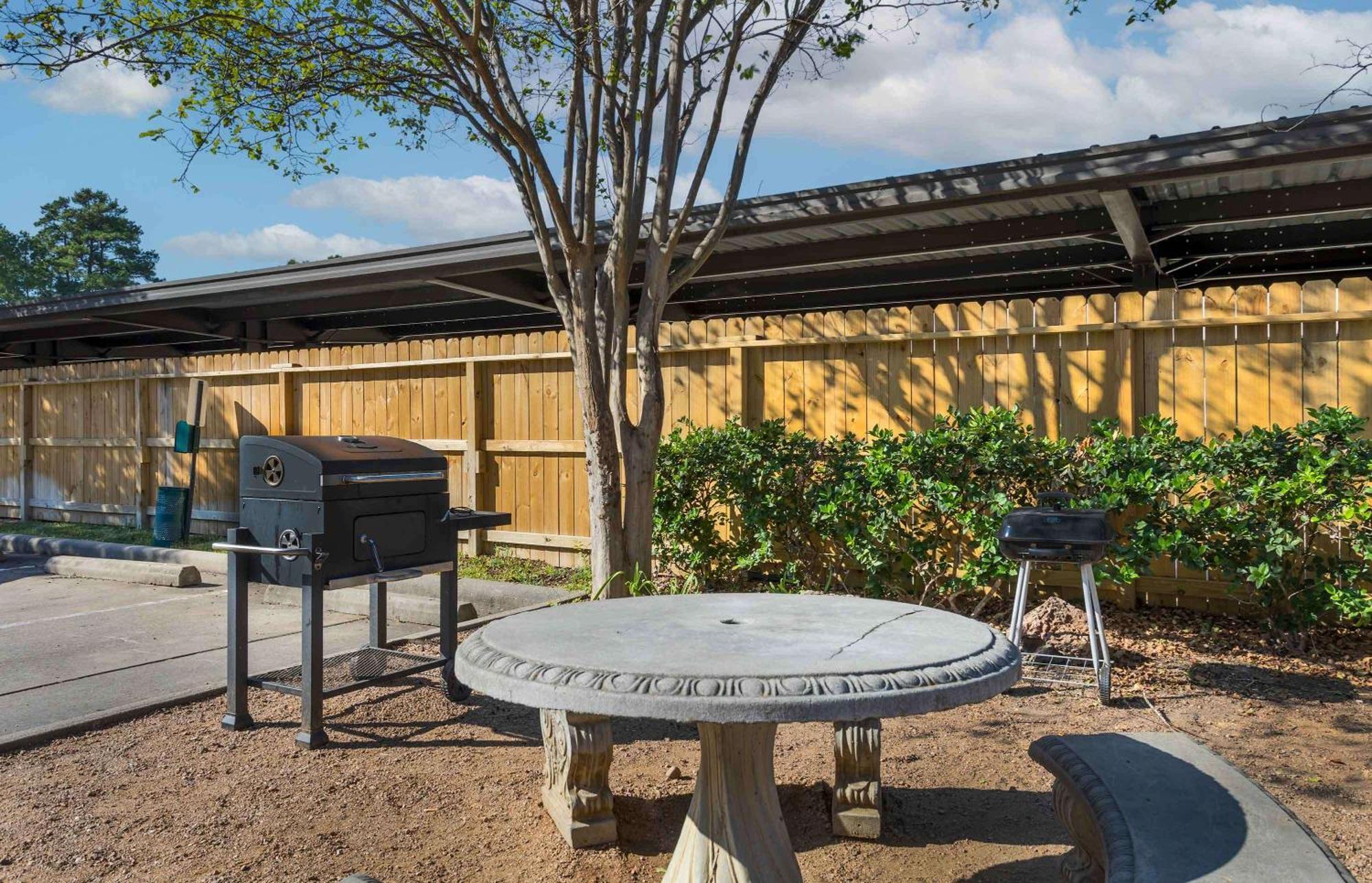 Extended Stay America Suites - Houston - The Woodlands Exterior foto